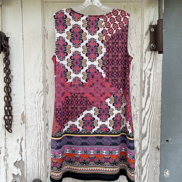 Haani Sleeveless Multi Pattern Stretchy Mini Dress Size PXL - Picture 2 of 10